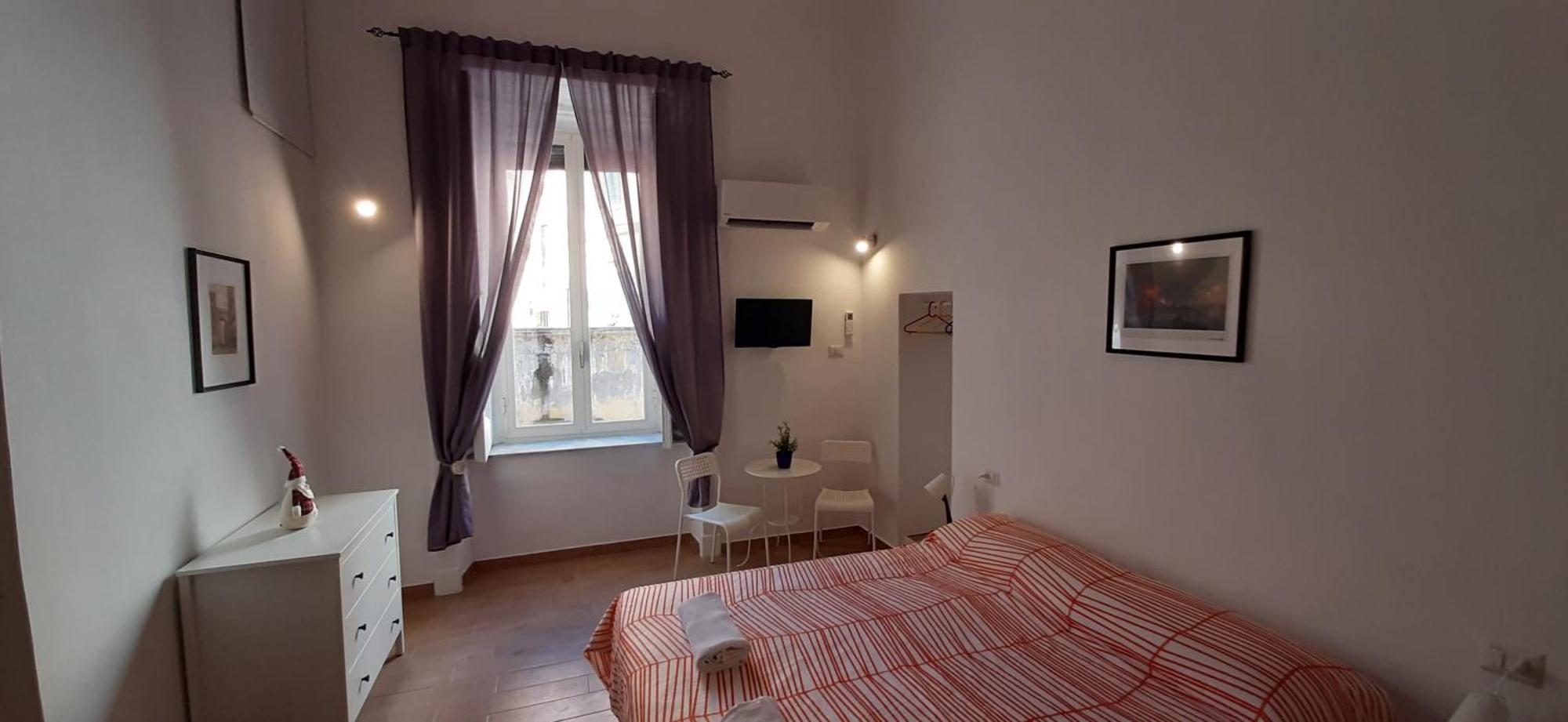 Casa Laura Oliva Mancini Bed & Breakfast Naples Room photo